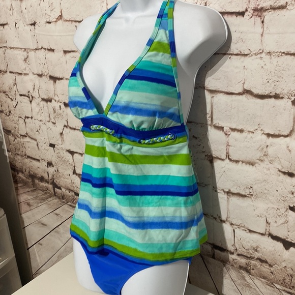 🆕Island Escape Halterkini Set, Size 10 - Picture 3 of 6